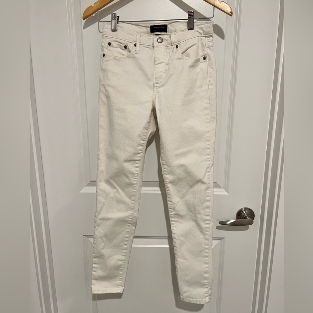 Banana Republic Sculpt Skinny white jeans petite